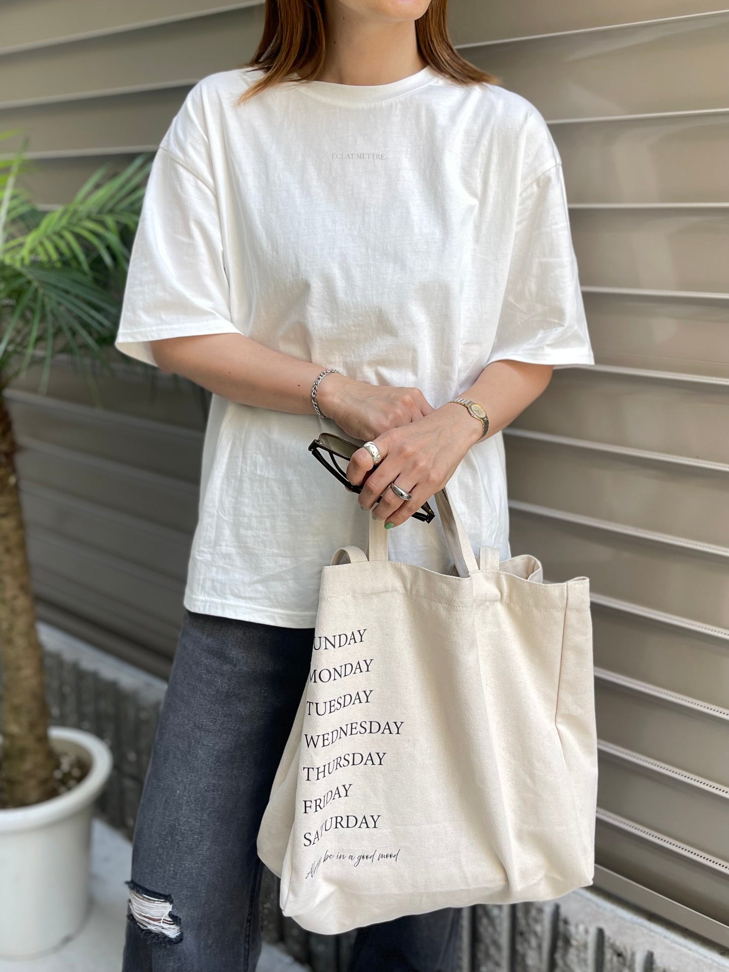 【 VIRAL. 】VIRAL. popup original week tote bag