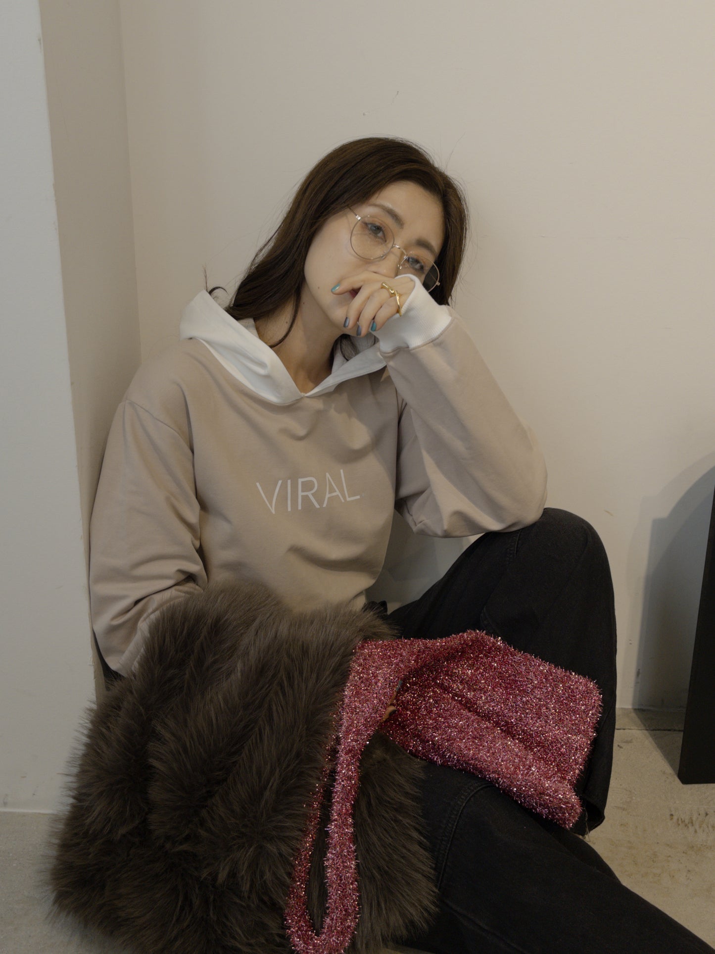 【 VIRAL. 】VIRAL star hoodie