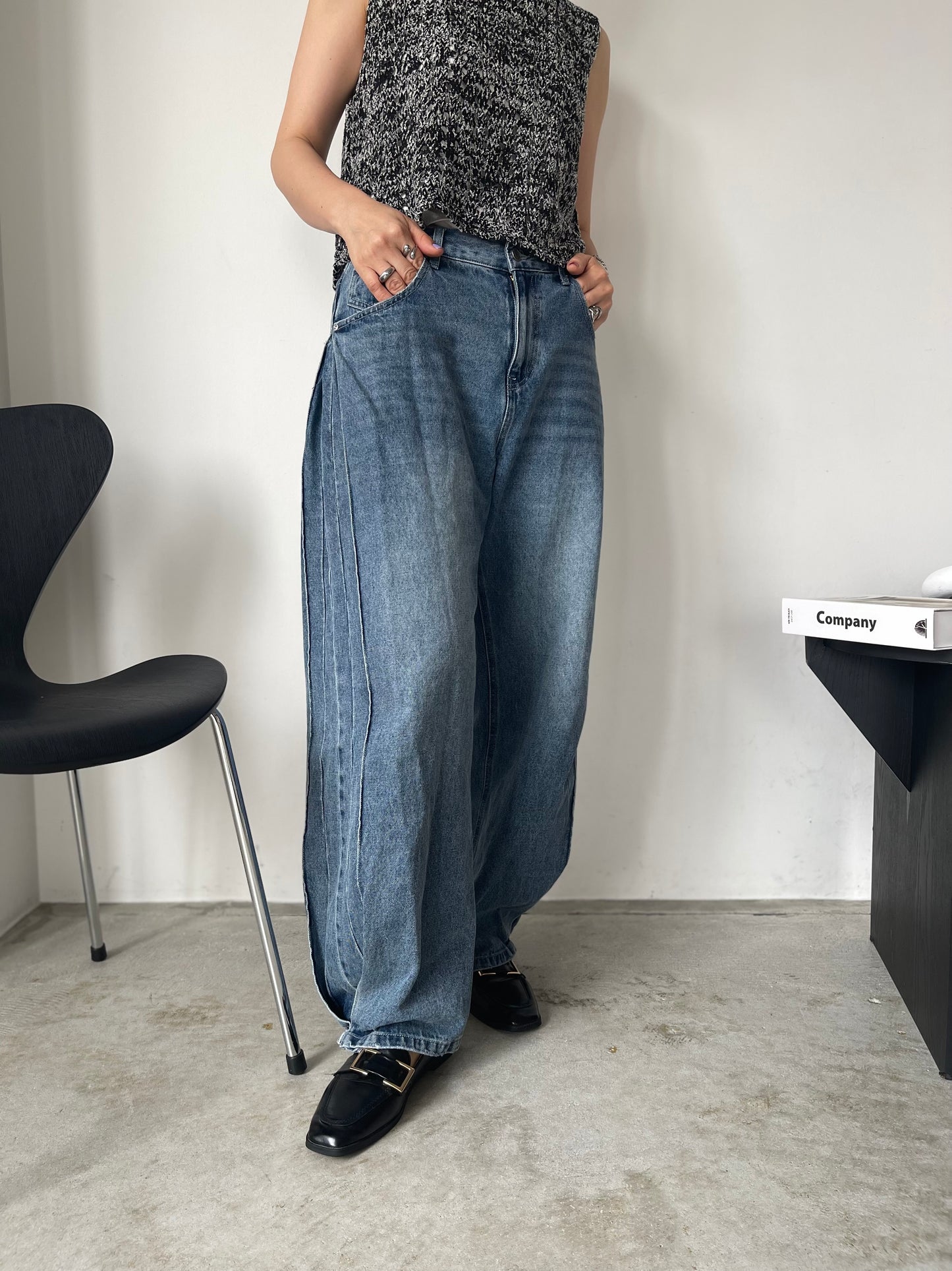 【YENN】SIDE PLEATED DENIM PANTS