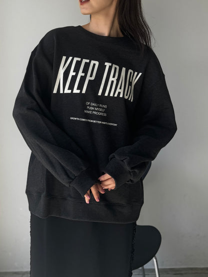 【ÉCLAT METTRE.】KEEP TRACK裏毛プルオーバー