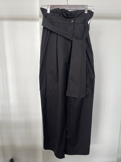 【 ÉCLAT METTRE.】BIGリボンバレルパンツ
